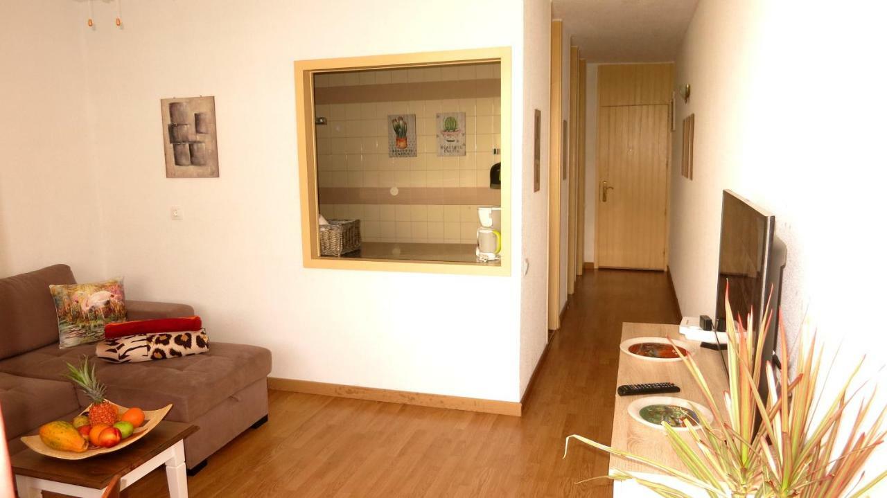 Holiday Home Close To Golden Mile Playa de las Americas  Ngoại thất bức ảnh